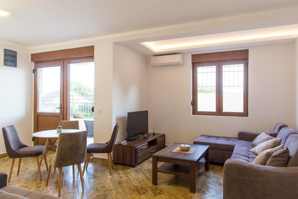 Porto Apartments Tivat Buitenkant foto