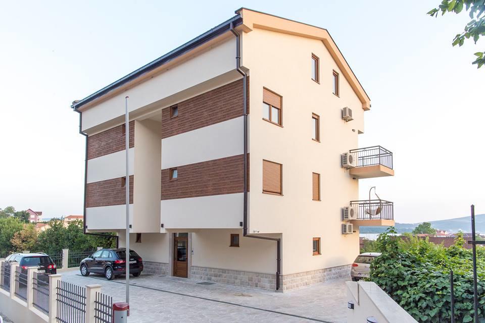 Porto Apartments Tivat Buitenkant foto